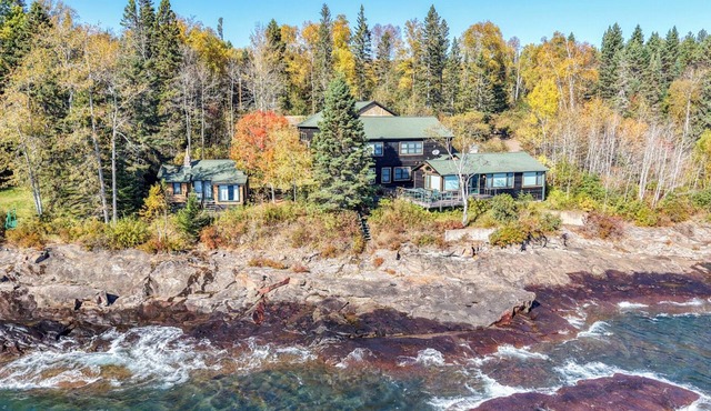 Foxfire and Fox Cove - Cascade Beach Road - Lake Superior - Lutsen, MN