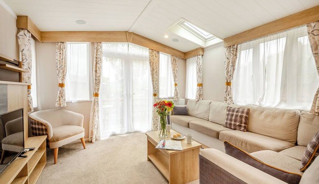 Foxglove 4 Platinum (Pet)