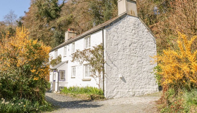 FOXGLOVES, family friendly, character holiday cottage in Upton Cross