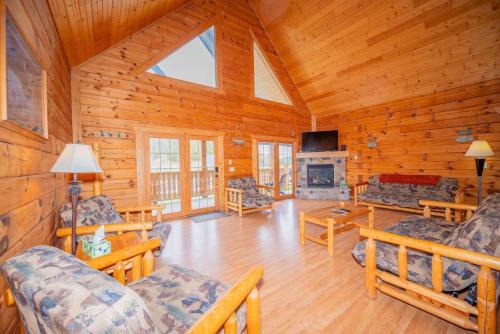 Foxtail Lodge - Warrens Retreat