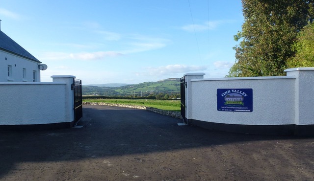 Foyle Cottage Fabulous views -Tyrone & Donegal -personalised service from owner