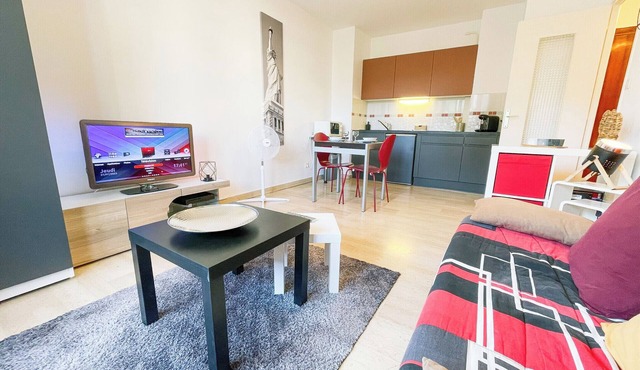 #FQ | The Grenoble break 🗺️ | Studio - Balcony