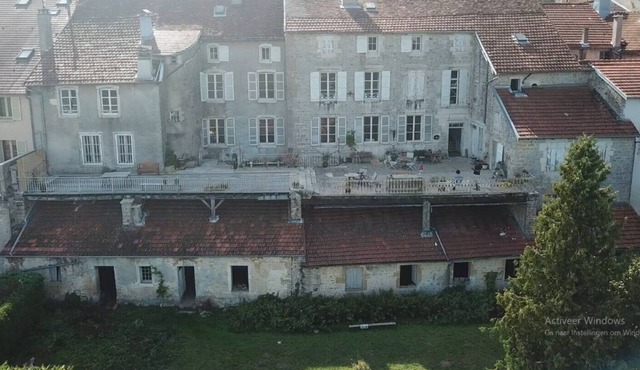 Beautiful Suite in a 18th century Chateau, France