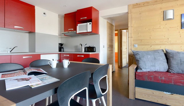 Bright renovated apartment - Near slopes, pets allowed