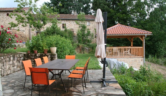 Gîte* JEPATAN with pool table and table tennis
