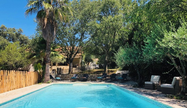 Typical Southern villa with swimming pool, near Montpellier and the beaches