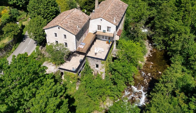 Maison Hélice - riverside gîte - Ardèche