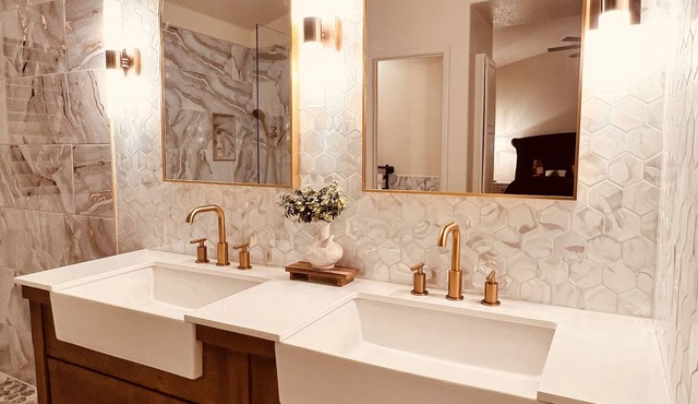 Fragrant Finnish Sauna & Amazing Private Pool with French 3 Bedrooms