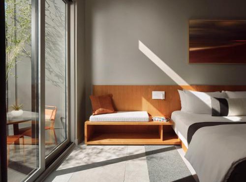 Frame Hotel - SoCo