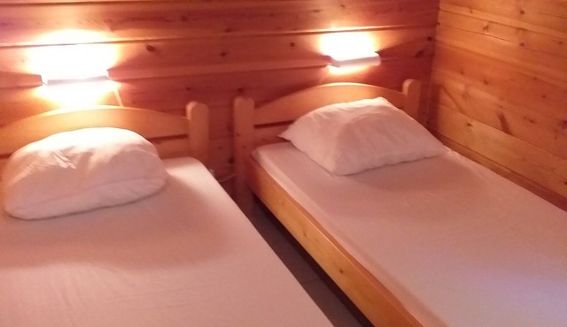 France - Charming Nordic-style chalet 4 pers 40km from Cahors.