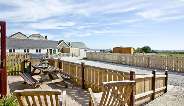 Francis Bungalow by Interhome