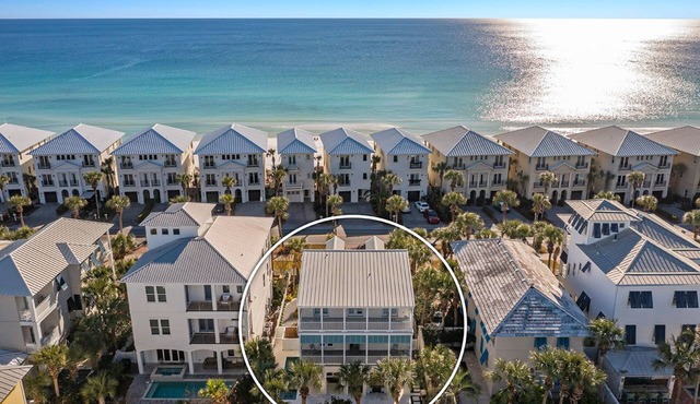 Frangista Jewel - Pet Friendly Luxury Vacation Home Near the Beach with Secluded Pool & Ocean Views