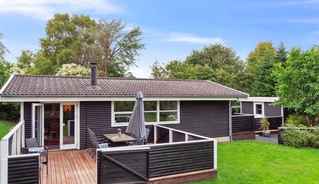 "Franke" - 2.1km to the fjord by Interhome