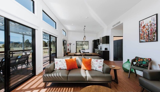 Frantoio Cottage Serene Horizons Stylish Comforts