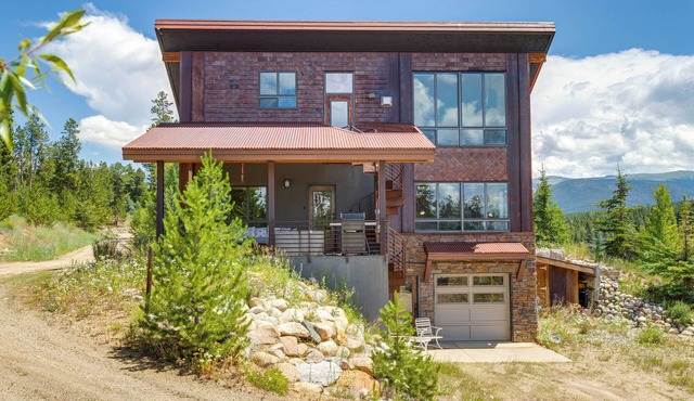 Fraser House w/Mtn Views Near Winter Park!