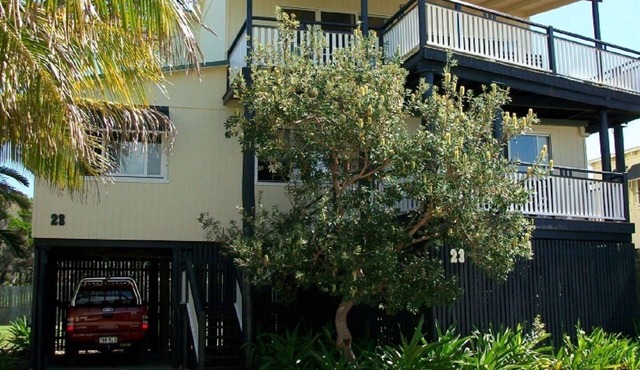 Fraser Jewels - beach house with ocean views