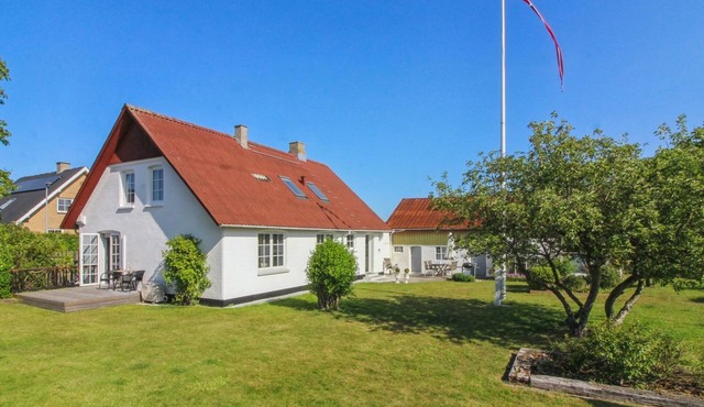 "Fraþulf" - 6km from the sea by Interhome