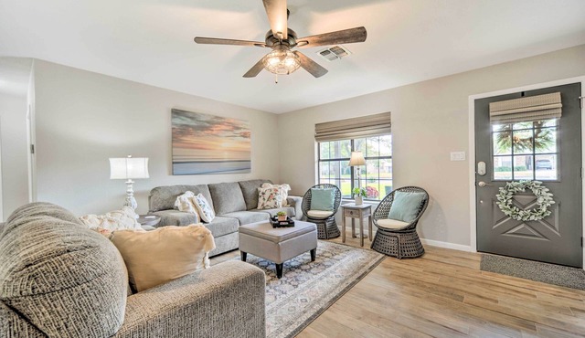 Fredericksburg Home w/Hot Tub - 1 Mi to Dtwn
