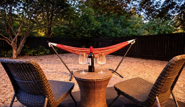Free $100~2 King BR~Priv Baths~Pet Friendly~Park