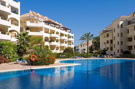 FREE 3 bedroom Luxury Beachside Elviria