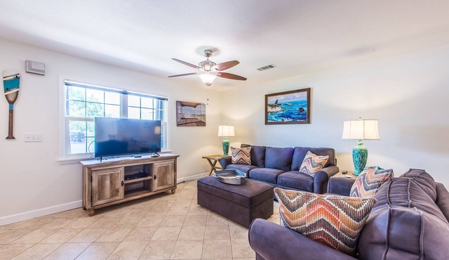 Free Beach Chairs and Umbrella Setup, Deck with Grill, Walk to the Beach, Pool