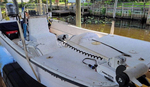 FREE BOAT to use at our Fish Camp, Water Front, Fish from Dock,Worm Farm,Pets OK