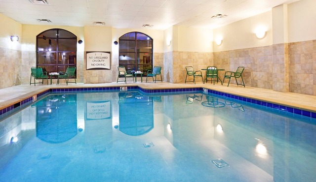 Free Breakfast. Pool & Gym. King Suite. Your Next Trip!