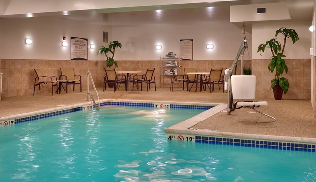 Free Breakfast. Pool. Gym. Great Location! Near the Children’s Hospital