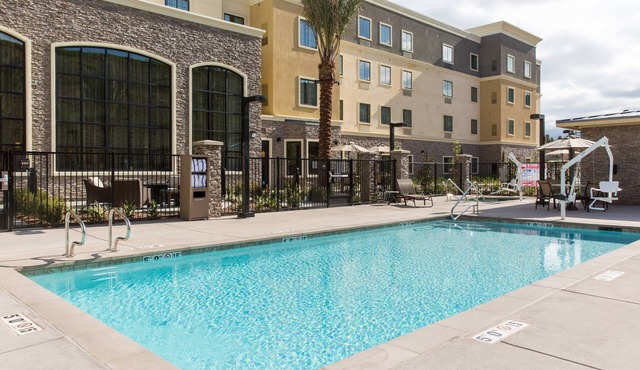 Free Breakfast. Pool & Hot Tub. Gym. King Suite. Near Amazon!