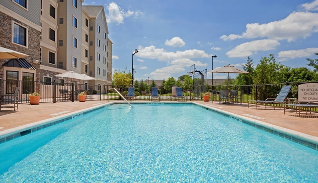 Free Breakfast. Seasonal Outdoor Pool. Gym. Great for Business Travelers!