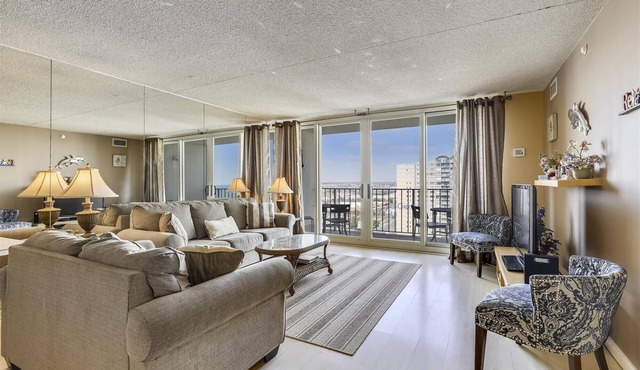 FREE DAILY ACTIVITIES & LINENS INCLUDED*! 2bed/2bath Quayh condo available for a mini-week!