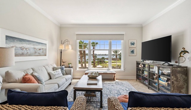 FREE Golf&Perks! Reflections 304, 2 King Beds, Heated Resort Pool & Hot Tub!