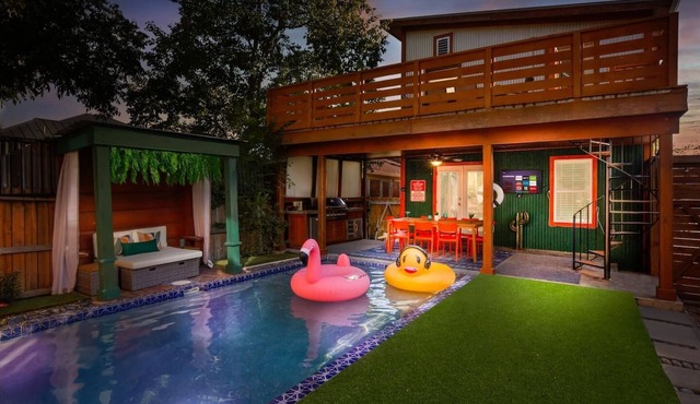 Free Heated Pool - BBQ - Cabana - Families -Casita