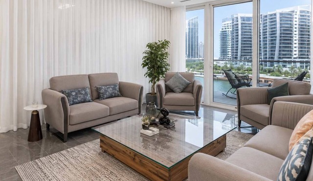 Free housekeeping visits during your stay - StayShort - Elegant 3-Bedrooms in Dubai Marina with stunning views!