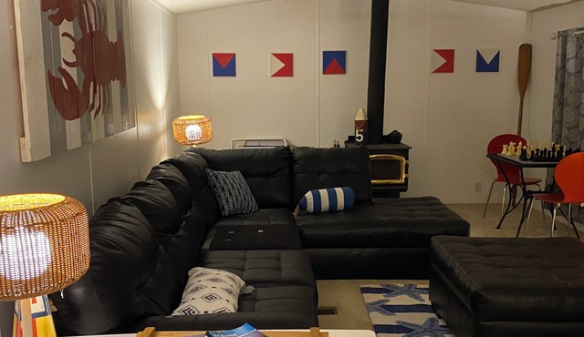 Free Kayak or Paddle board Delivery with your stay!nn