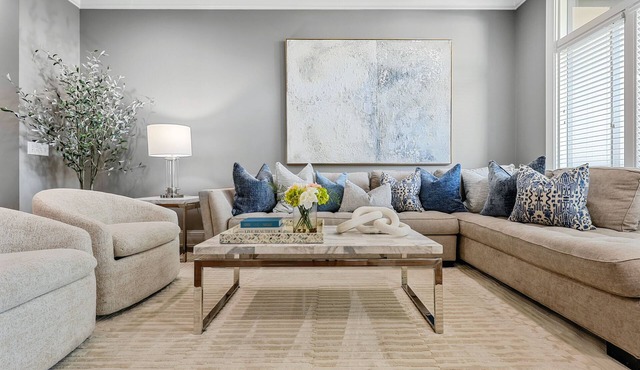 FREE NIGHT DEAL! 1MI TO BROADWAY! #6 of 6 HOMES! 7 Beds! Rooftop Deck BY VANDY!