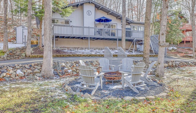 Free Outdoor Pool & Lake Access & More!