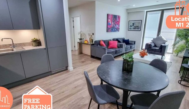 Free Parking Townhouse by City SuperHost