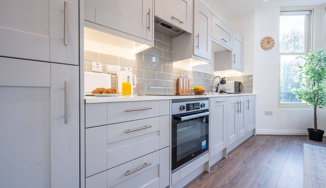 Free Parking | 2BR | WiFi