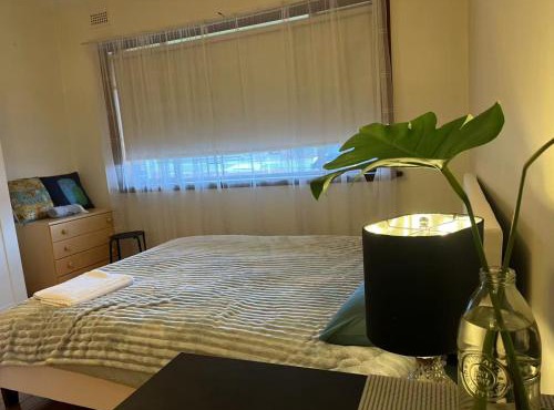 Free Parking 5min Walk to Asian Supermarket Family Room Deakin Uni Quiet Camberwell