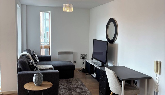 Free Parking|Chic M4 Apt Nr Ancoats, AO Arena & NQ