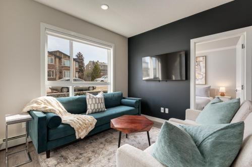 Free Parking, Close to Downtown, Pet Friendly