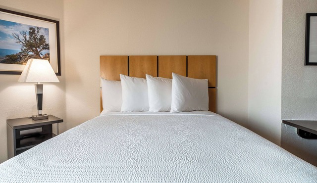 Free Parking | Comfortable Suites | Perfect for Relaxed Stays
