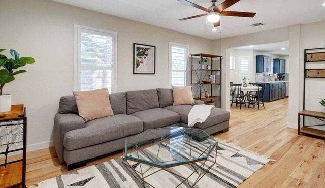 Free Parking, East Austin, 2 br - Bungalow