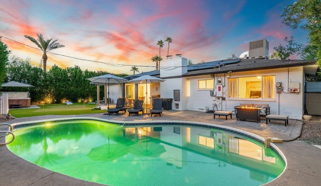 FREE Pool Heat| 2 Masters | Hottub| New Theater
