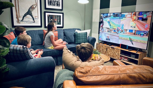 Free Summer Night! Hot Tub | Game Room | King Beds