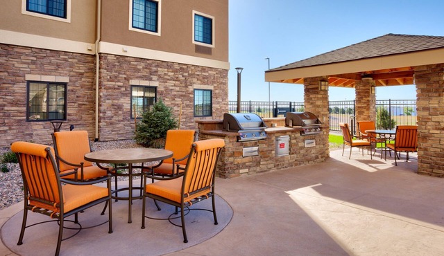 FREE Wi-Fi + Breakfast | Fully Equipped Studio with Hot Tub Access