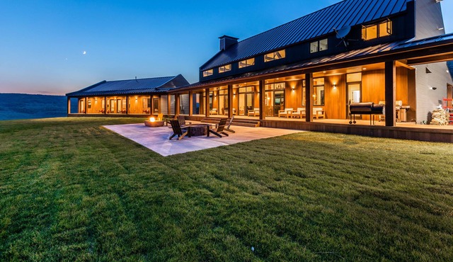 FREEDOM LODGE at White River Mountain Ranch