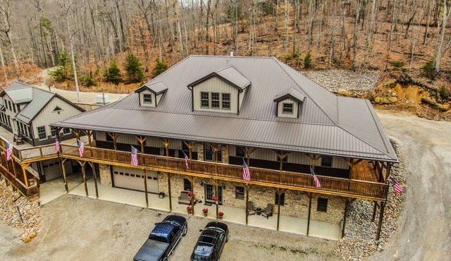 Freedom Lodge by Turkey Ridge Lodges