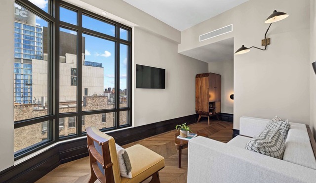 Freeman 802 by Rove 1BRCondo w Shared Amenities